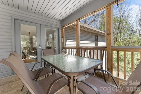 226 Ogana Court Brevard NC 28712