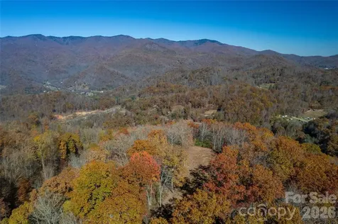 5 Copperhead Cove Sylva NC 28779