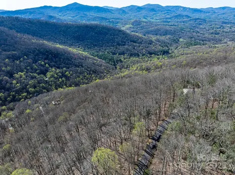 99999 Chestnut Forest Road Fairview NC 28730