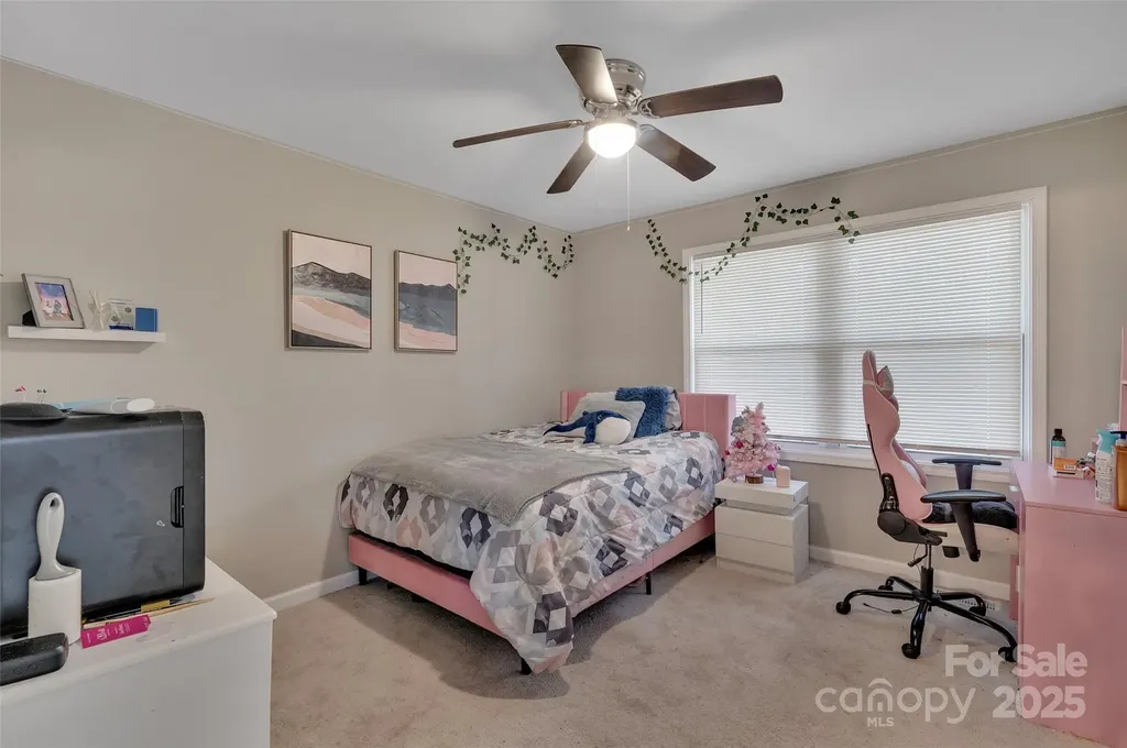 140 Wandering Lane Bessemer City NC 28016