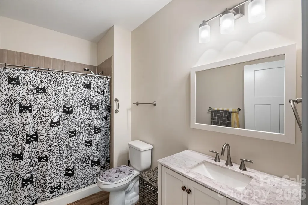 124 Foxden Drive Fletcher NC 28732