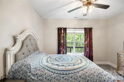 124 Foxden Drive Fletcher NC 28732