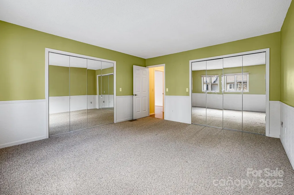 411 Britton Creek Drive Hendersonville NC 28791