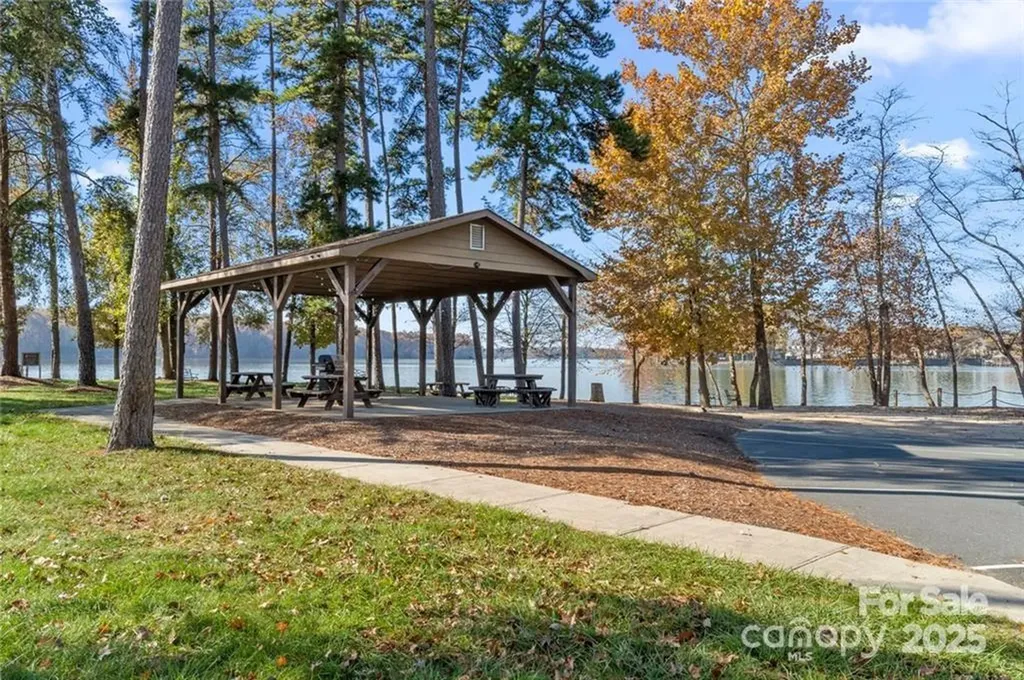 1029 Glade Spring Court Belmont NC 28012