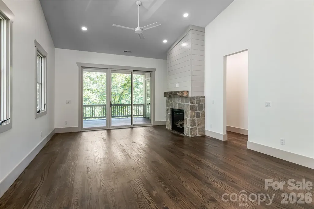 110 Unadilla Avenue Asheville NC 28803