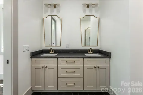 110 Unadilla Avenue Asheville NC 28803