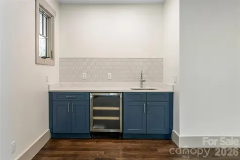 110 Unadilla Avenue Asheville NC 28803