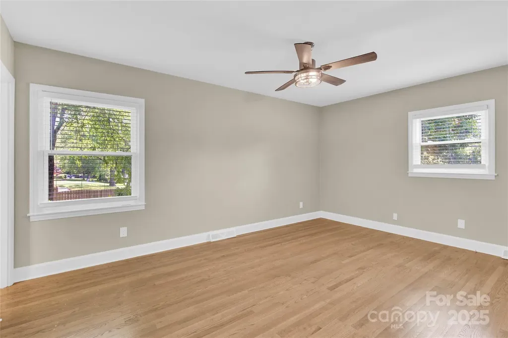 6600 Knightswood Drive Charlotte NC 28226