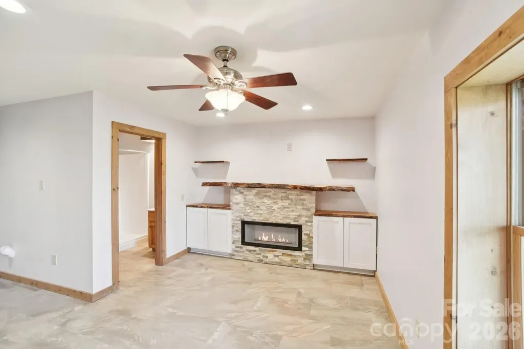 1426 Setzer Cove Road Maggie Valley NC 28751