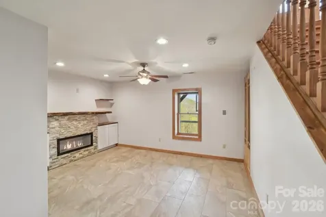 1426 Setzer Cove Road Maggie Valley NC 28751