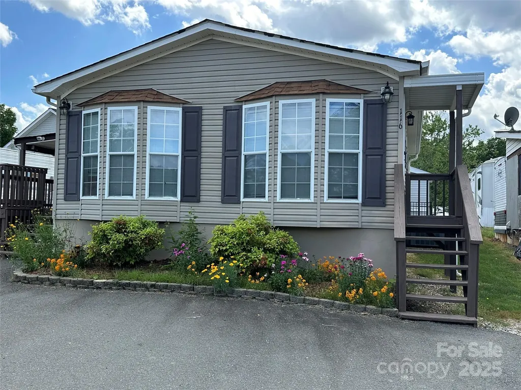 116 Dove Lane New London NC 28127