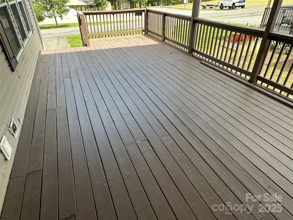 116 Dove Lane New London NC 28127