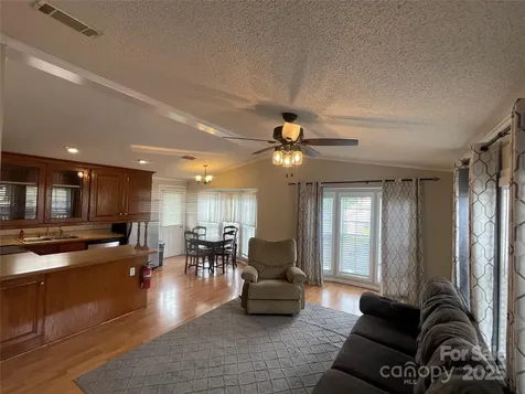 116 Dove Lane New London NC 28127
