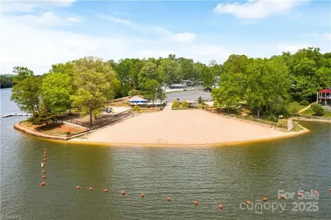116 Dove Lane New London NC 28127