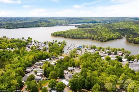 116 Dove Lane New London NC 28127