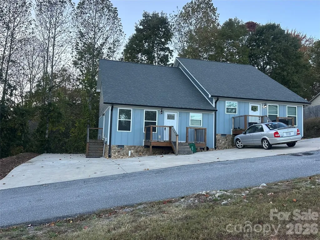 17 Meredith Lane Marion NC 28752