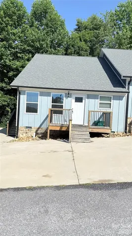 17 Meredith Lane Marion NC 28752