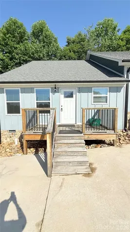 17 Meredith Lane Marion NC 28752