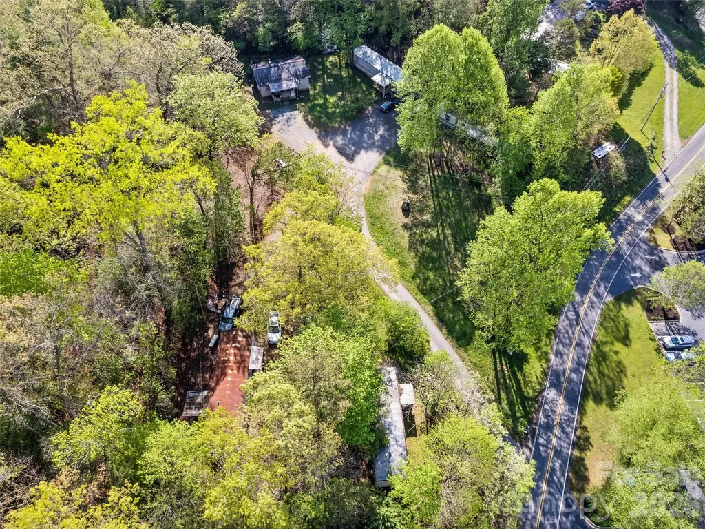 42 Violet Drive Sylva NC 28779