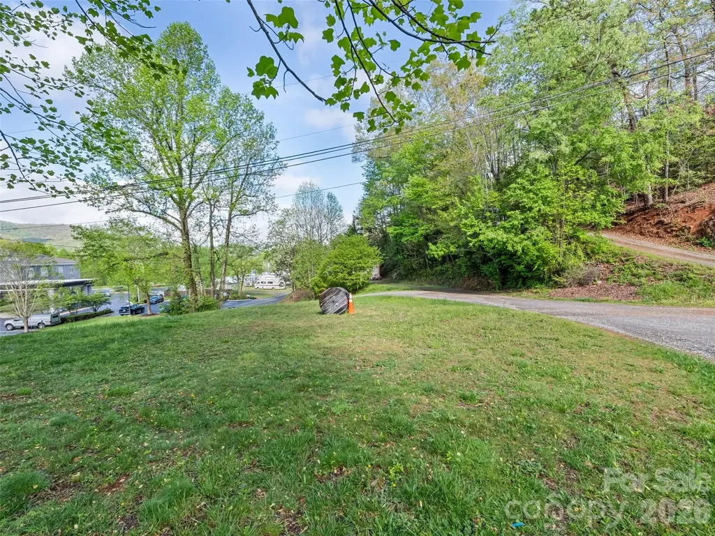 42 Violet Drive Sylva NC 28779