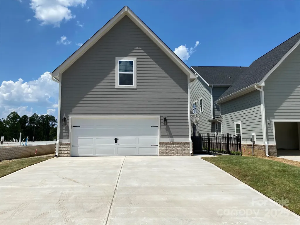 19044 Newburg Hill Road Davidson NC 28036