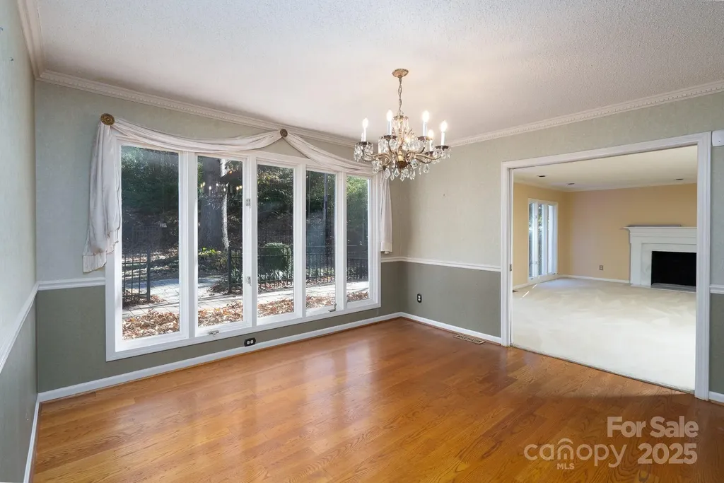 758 Williamsburg Drive NE Concord NC 28025