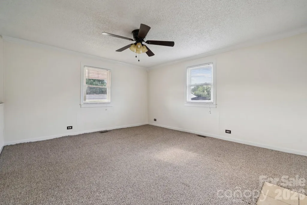 411 S Central Avenue Landis NC 28088