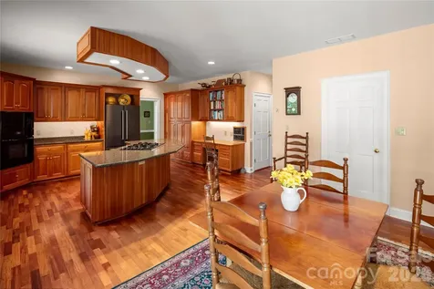 842 Rickel Drive Hendersonville NC 28739