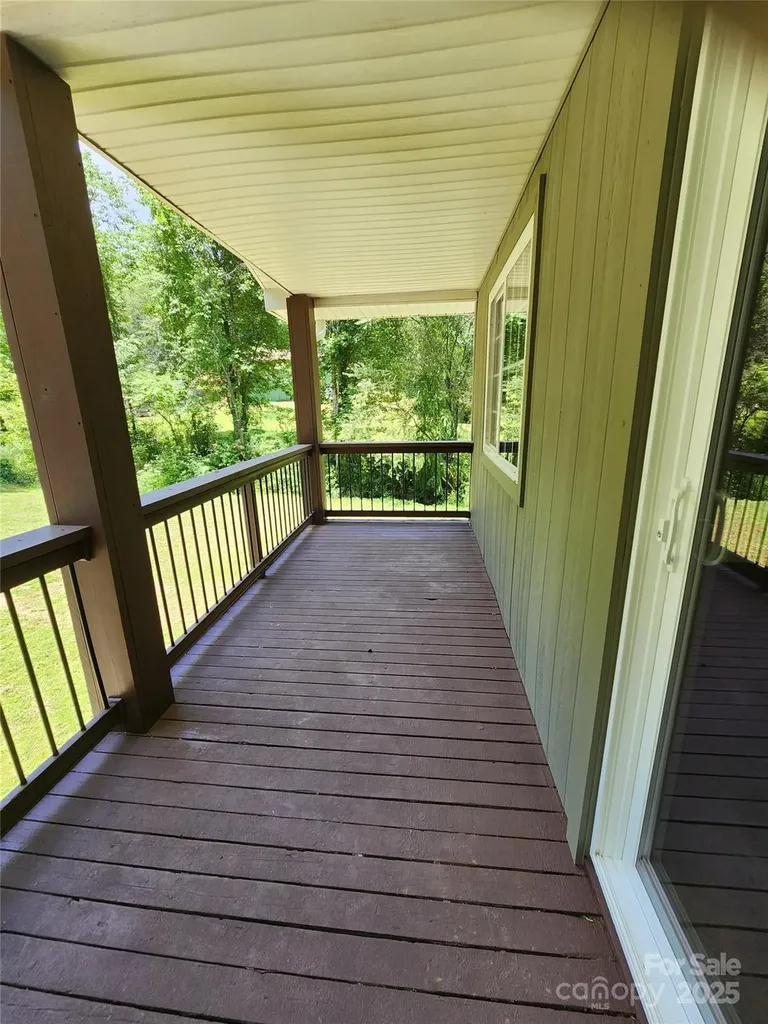 283 Robin Drive Marion NC 28752