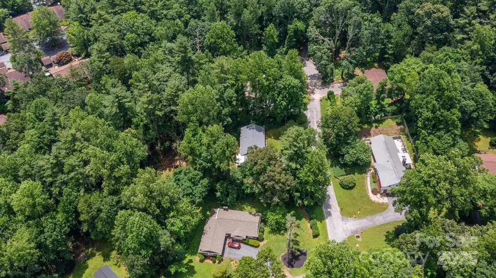 104 Britton Avenue Hendersonville NC 28791
