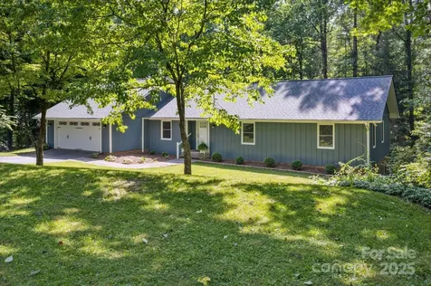 104 Britton Avenue Hendersonville NC 28791