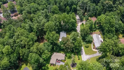 104 Britton Avenue Hendersonville NC 28791