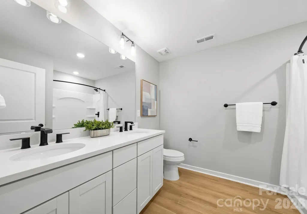 3119 Hatty Place Charlotte NC 28216