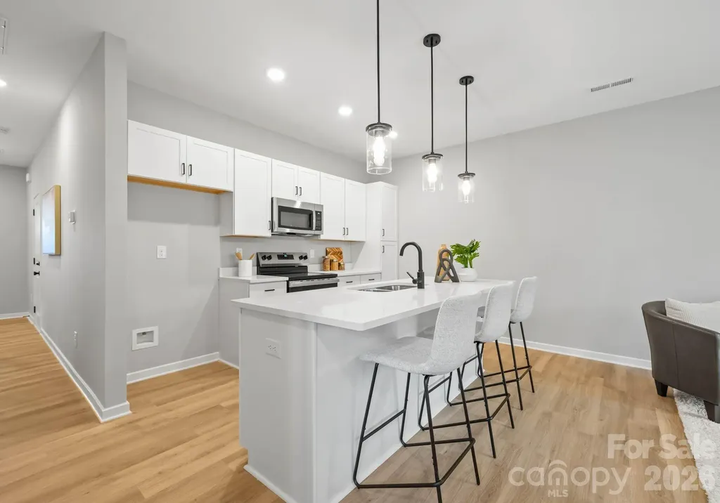 3123 Hatty Place Charlotte NC 28216