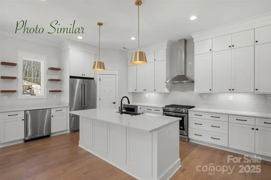 18 Chimney Chase Trail Hendersonville NC 28739