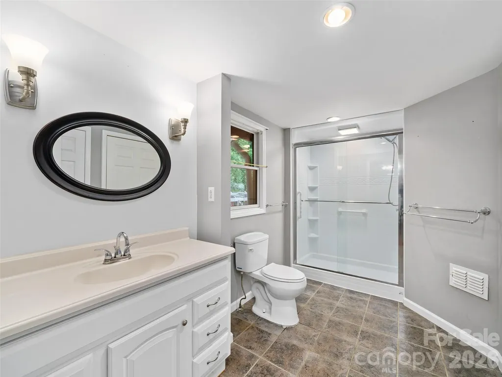 125 Heartland Lane Burnsville NC 28714