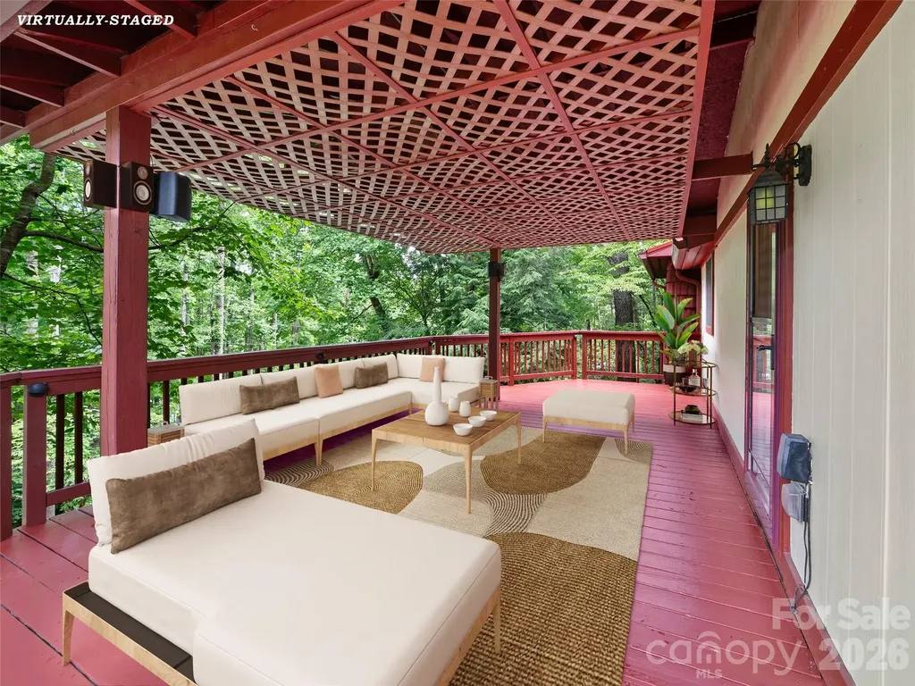 125 Heartland Lane Burnsville NC 28714