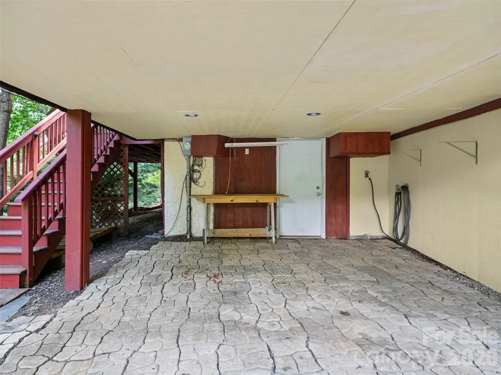125 Heartland Lane Burnsville NC 28714