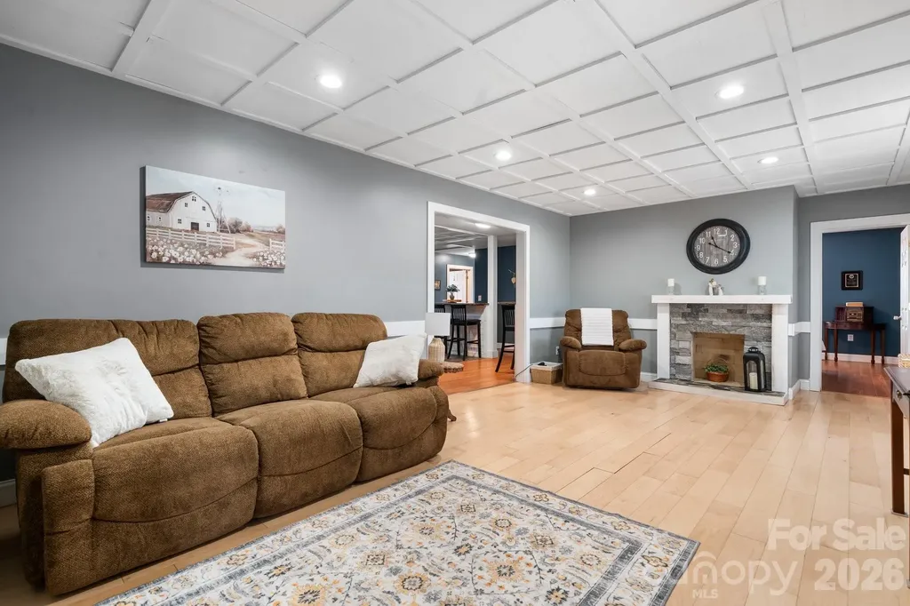 845 Linville Road Mount Airy NC 27030