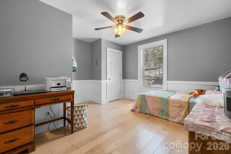 845 Linville Road Mount Airy NC 27030