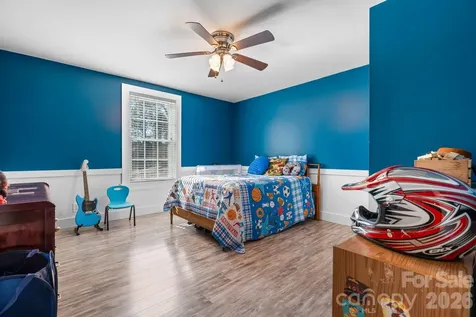 845 Linville Road Mount Airy NC 27030