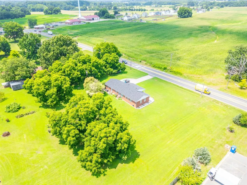 24132 Nc Hwy 73 Highway Albemarle NC 28001