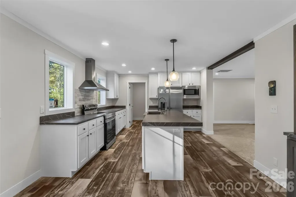 209 Walnut Branch Road Weaverville NC 28787