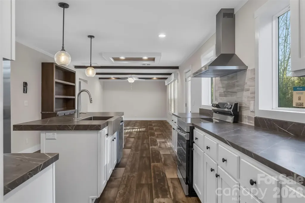 209 Walnut Branch Road Weaverville NC 28787