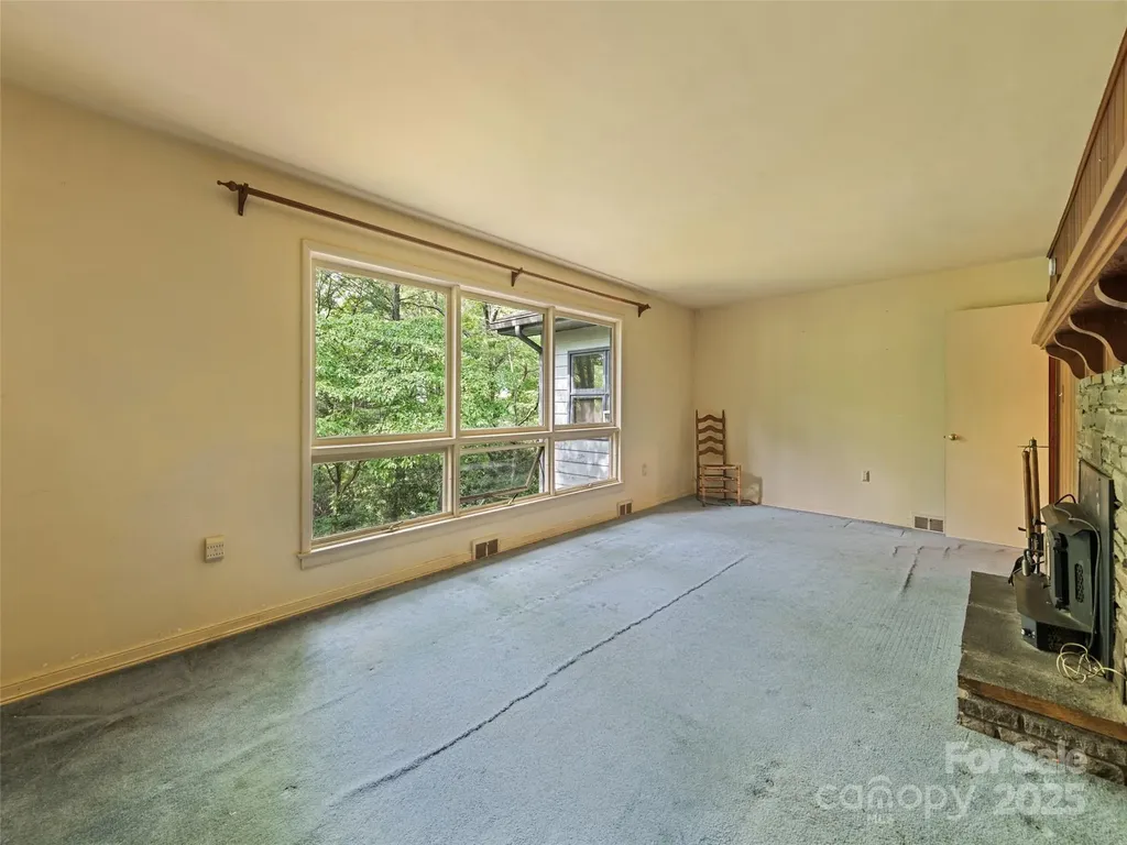 88 Laurel Loop Maggie Valley NC 28751