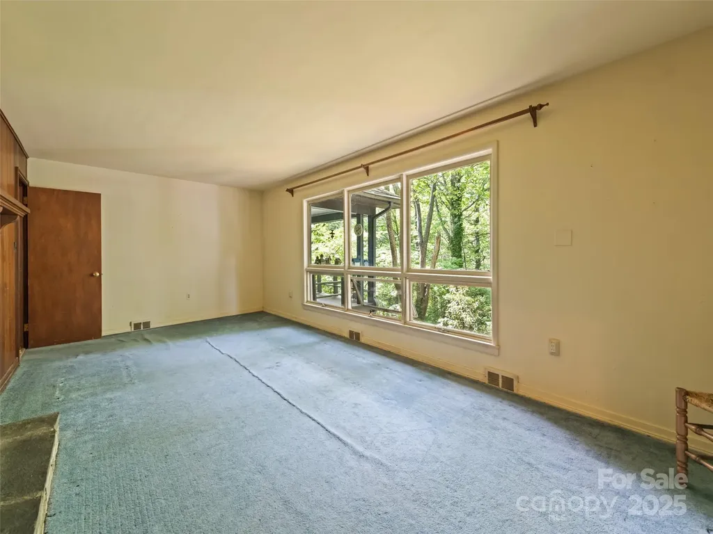 88 Laurel Loop Maggie Valley NC 28751