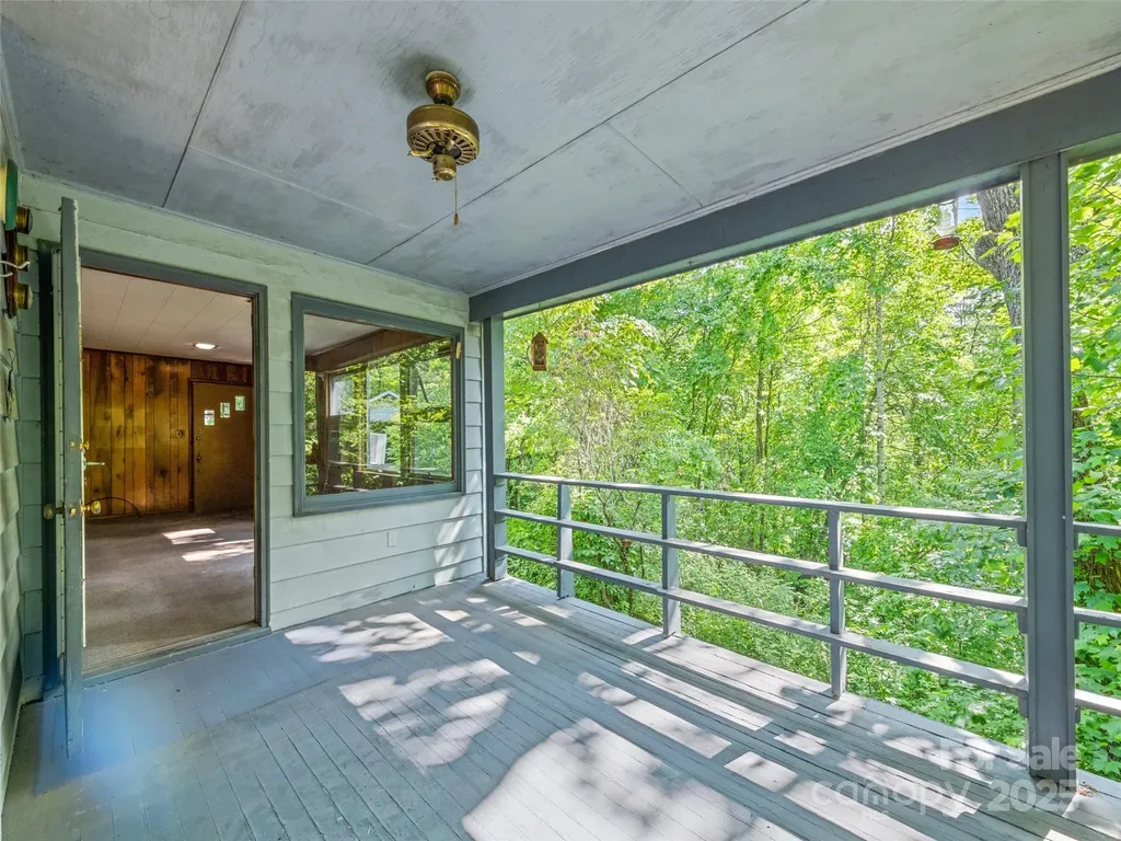 88 Laurel Loop Maggie Valley NC 28751