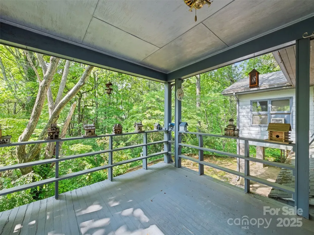 88 Laurel Loop Maggie Valley NC 28751