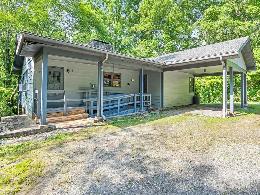 88 Laurel Loop Maggie Valley NC 28751