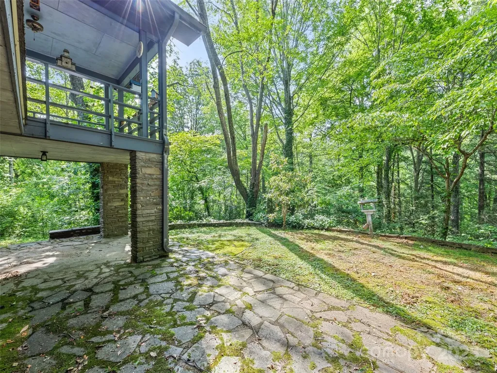 88 Laurel Loop Maggie Valley NC 28751